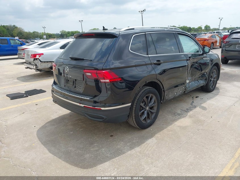 2022 Volkswagen Tiguan 2.0T Se