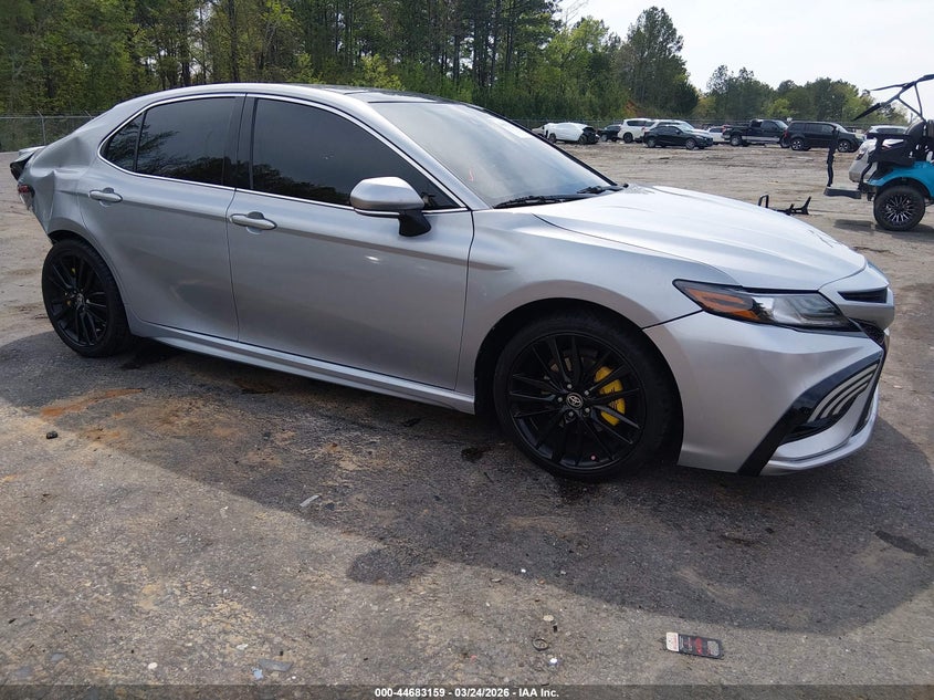 2021 Toyota Camry Xse