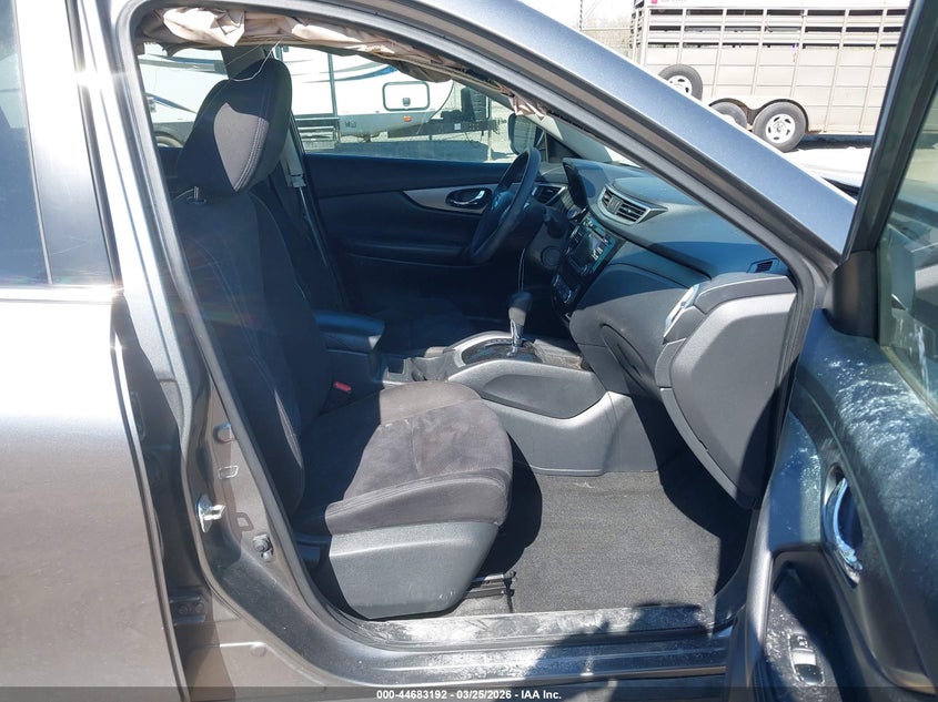 2015 Nissan Rogue Sv