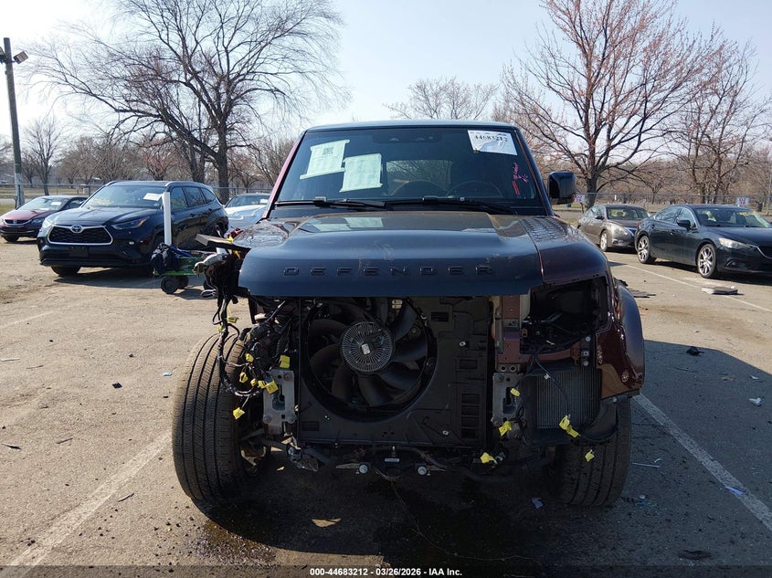 2023 Land Rover Defender 130 X VIN: SALEXFEU6P2152663 Lot: 44683212