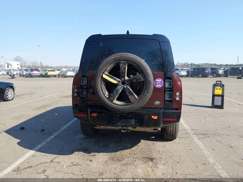 2023 Land Rover Defender 130 X VIN: SALEXFEU6P2152663 Lot: 44683212
