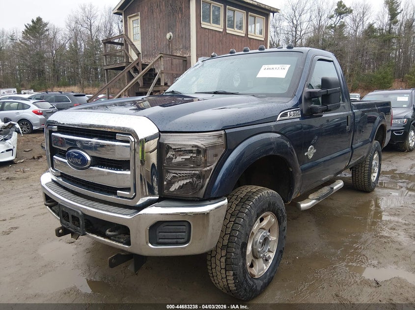 2015 FORD F-350 auction photo 2