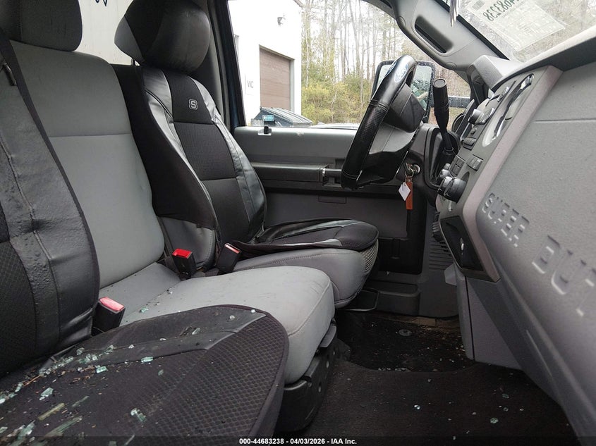 2015 FORD F-350 auction photo 5