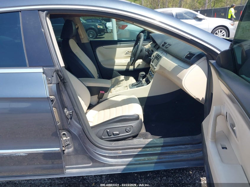 2010 Volkswagen Cc Sport