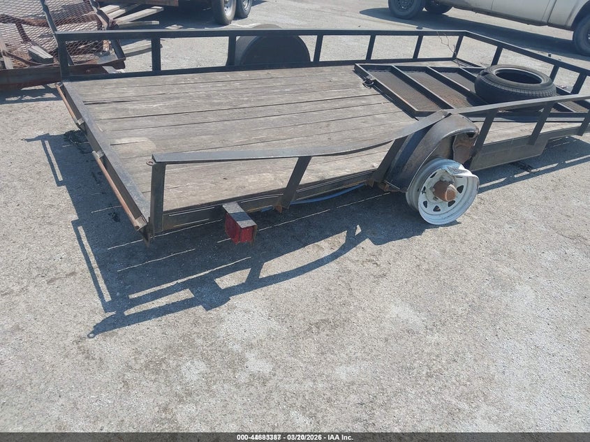 2016 UTILITY TRAILER auction photo 6