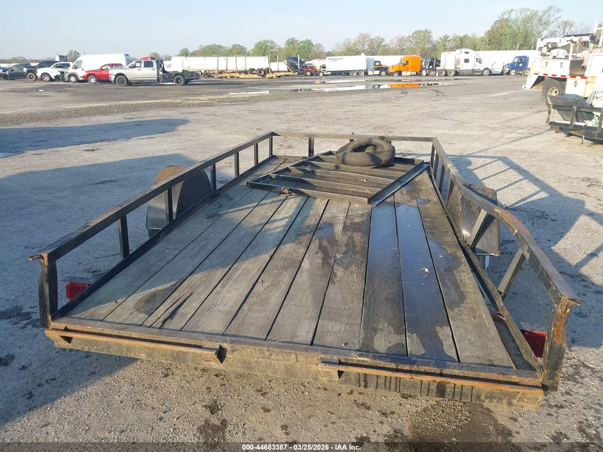2016 UTILITY TRAILER auction photo 8