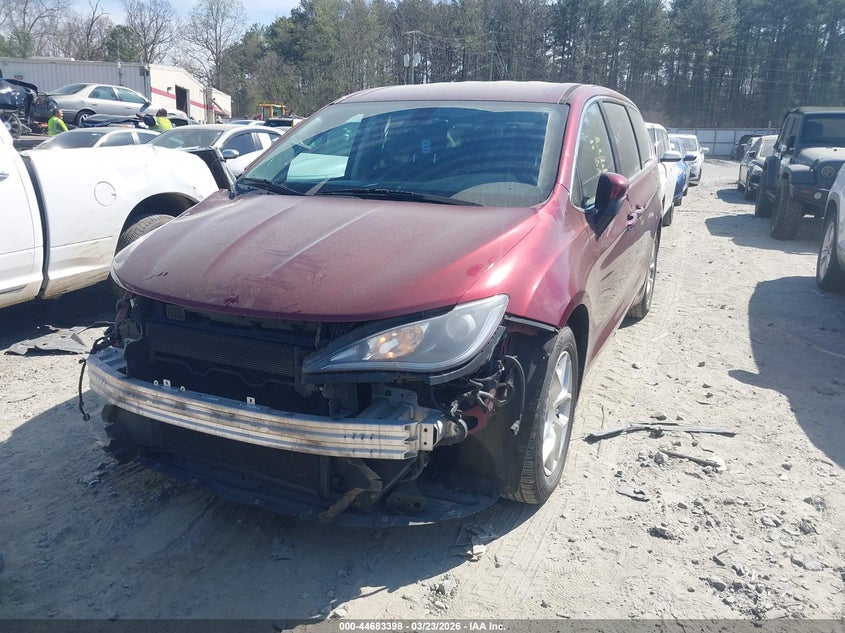 2017 Chrysler Pacifica Touring Plus