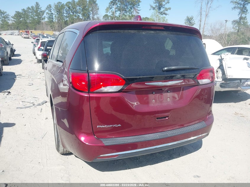 2017 Chrysler Pacifica Touring Plus