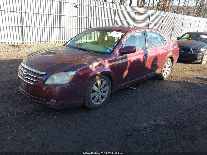 2005 Toyota Avalon Xls