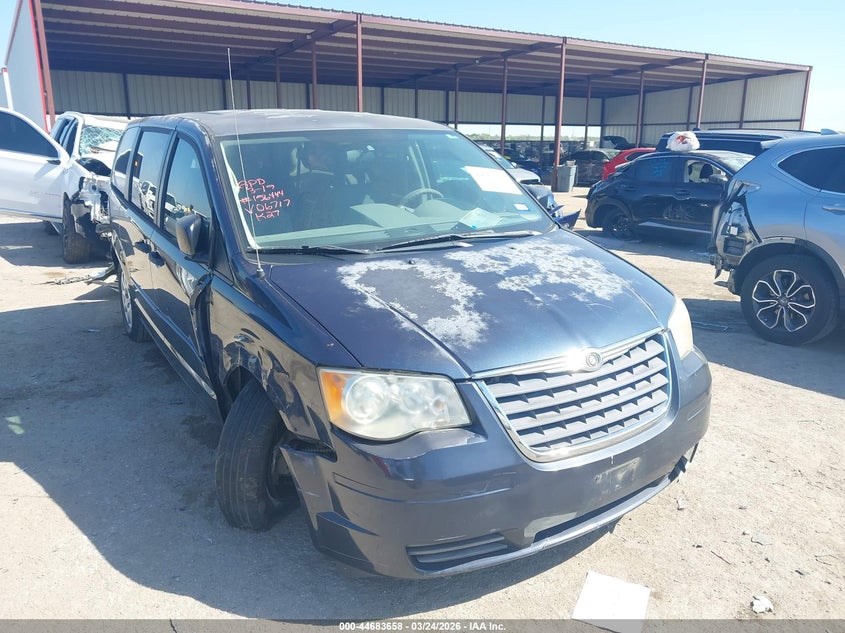 2008 Chrysler Town & Country Lx