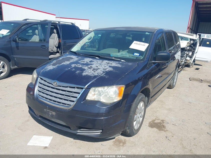 2008 Chrysler Town & Country Lx