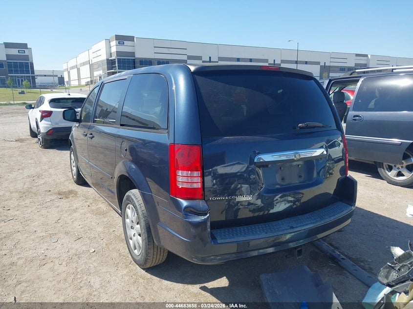2008 Chrysler Town & Country Lx