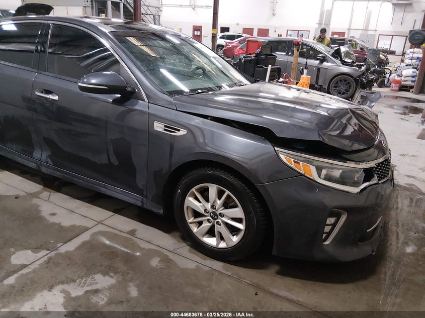 2018 KIA OPTIMA S