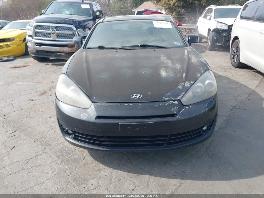 2008 Hyundai Tiburon Gs VIN: KMHHM66D48U265959 Lot: 44683731