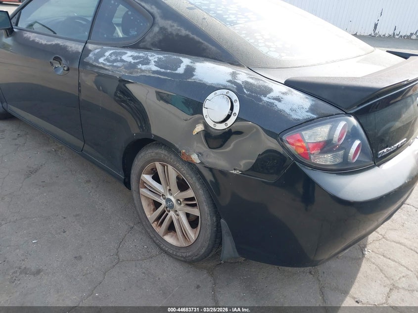 2008 Hyundai Tiburon Gs VIN: KMHHM66D48U265959 Lot: 44683731