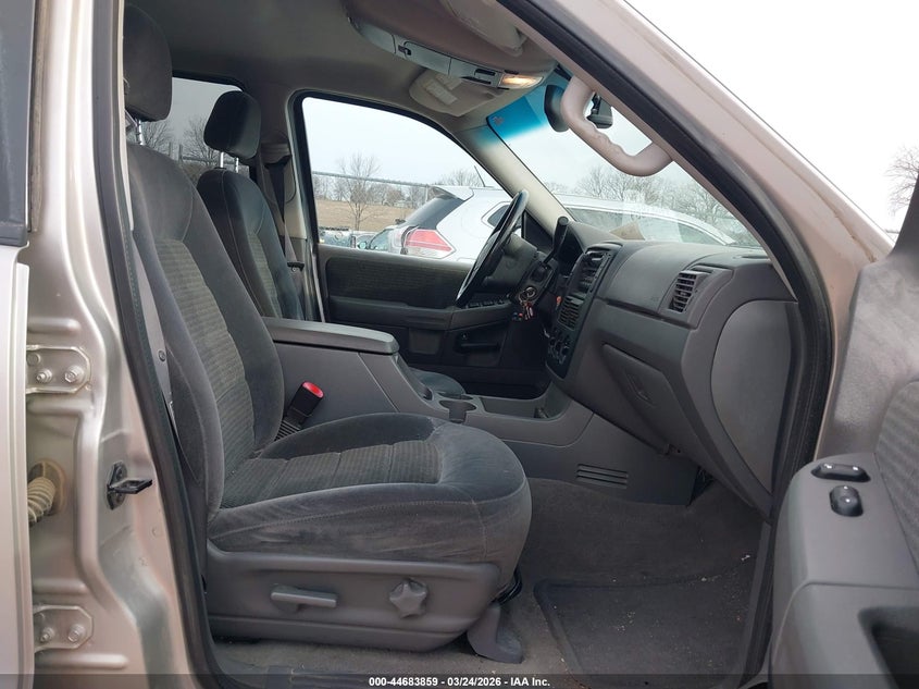 2002 Ford Explorer Xlt
