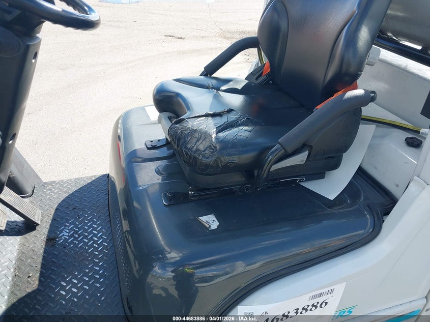 2021 UNICARRIERS FORKLIFT auction photo 8