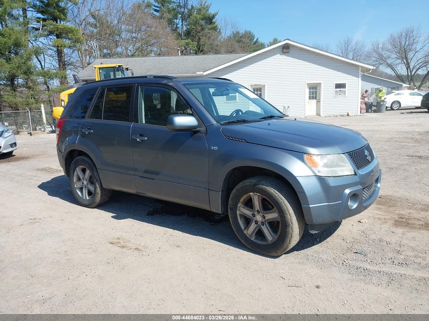 2006 Suzuki Grand Vitara Luxury