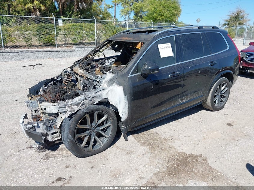 2016 Volvo Xc90 T6 Momentum