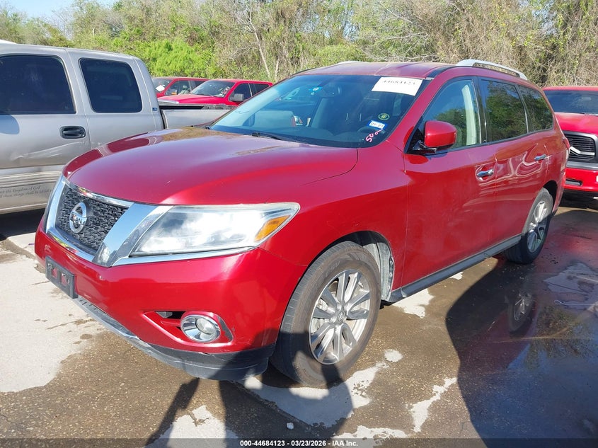 2015 NISSAN PATHFINDER auction photo 2
