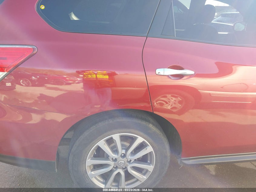 2015 NISSAN PATHFINDER auction photo 6