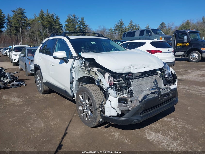 2023 Toyota Rav4 Xle Premium