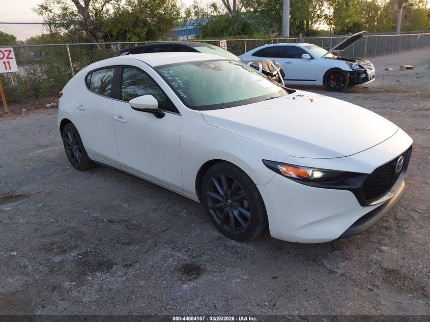 2019 Mazda Mazda3 Preferred Package