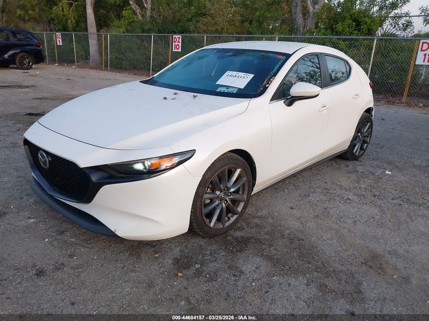 2019 Mazda Mazda3 Preferred Package