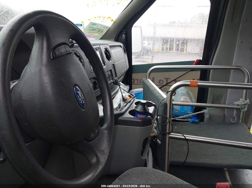 2014 FORD ECONOLINE E-350 CUTAWAY N/A