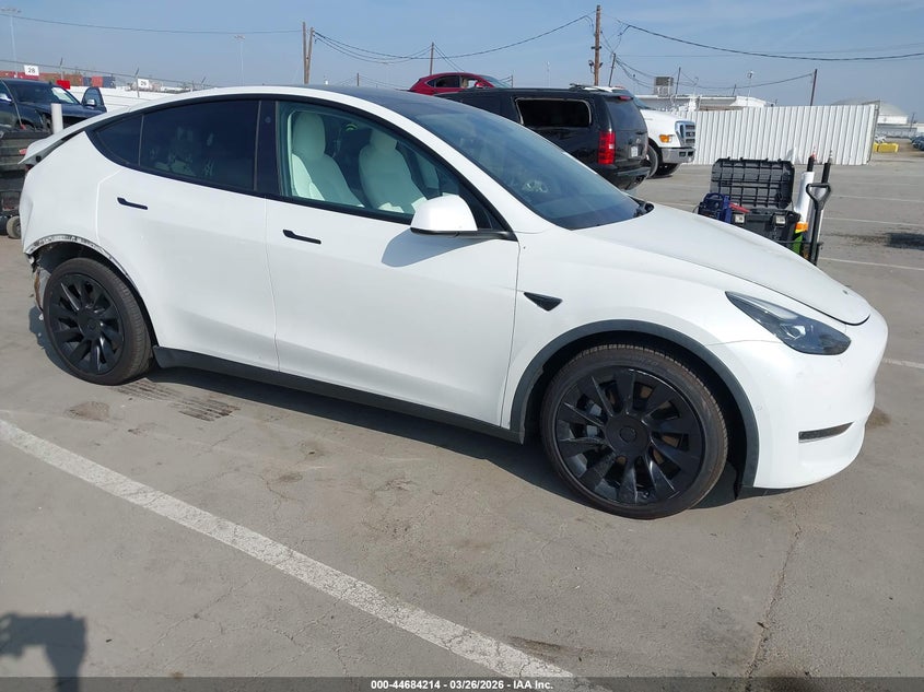 2021 Tesla Model Y Long Range Dual Motor All-Wheel Drive