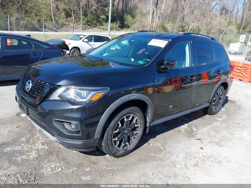2020 Nissan Pathfinder Sv 4Wd