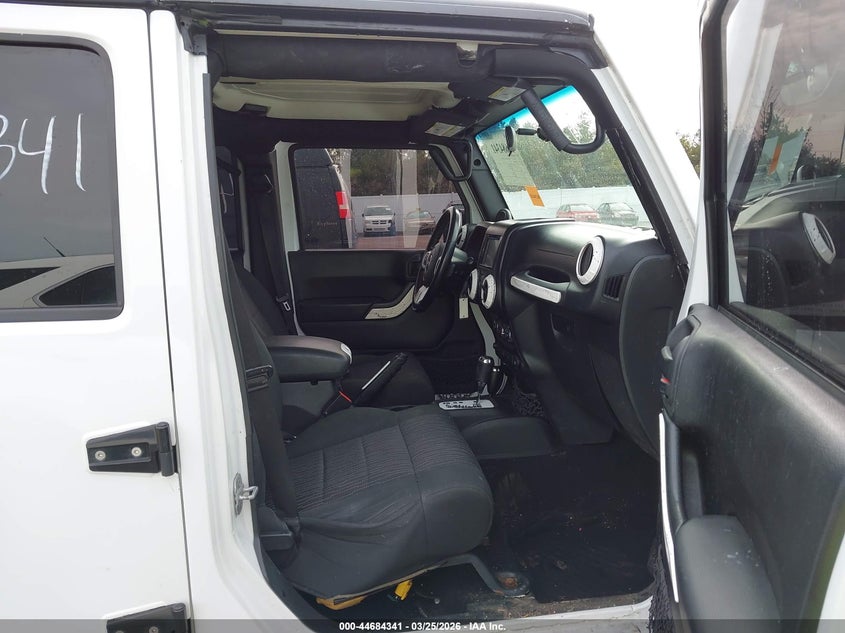 2012 Jeep Wrangler Unlimited Sahara