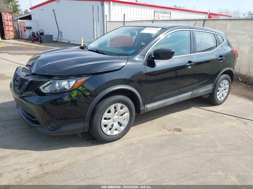 2017 Nissan Rogue Sport S