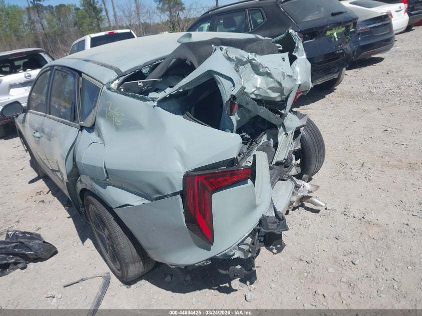 Vin: 3kpft4de2se110265, lot: 45181540, kia k4 lxs 20253