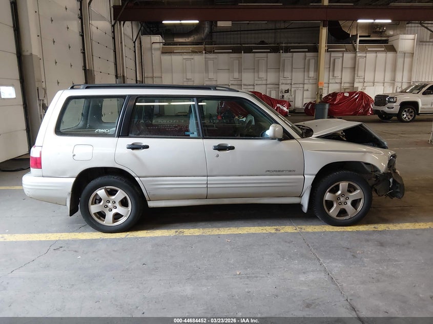 2001 Subaru Forester S VIN: JF1SF65621H714146 Lot: 44684452