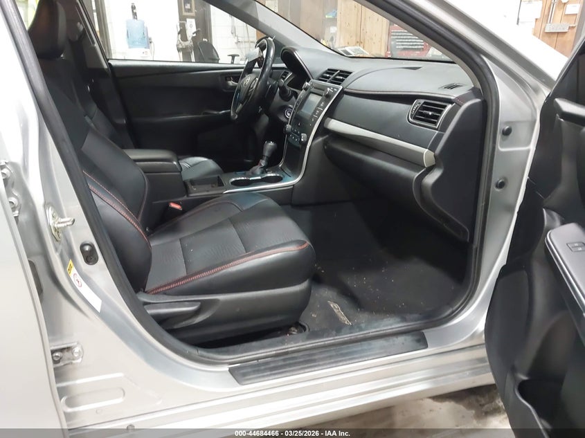 2016 Toyota Camry Se