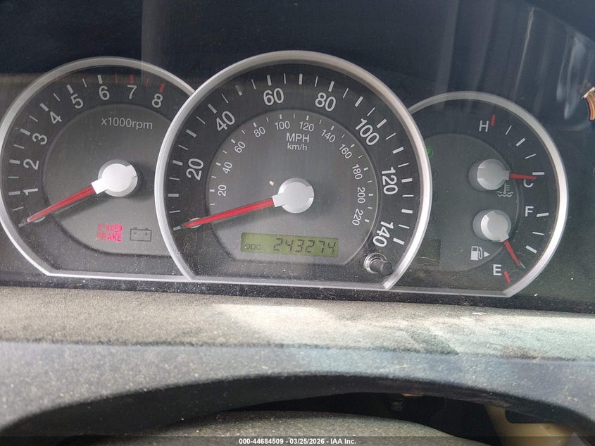 2008 Kia Sorento Lx Base VIN: KNDJD735285771678 Lot: 44684509