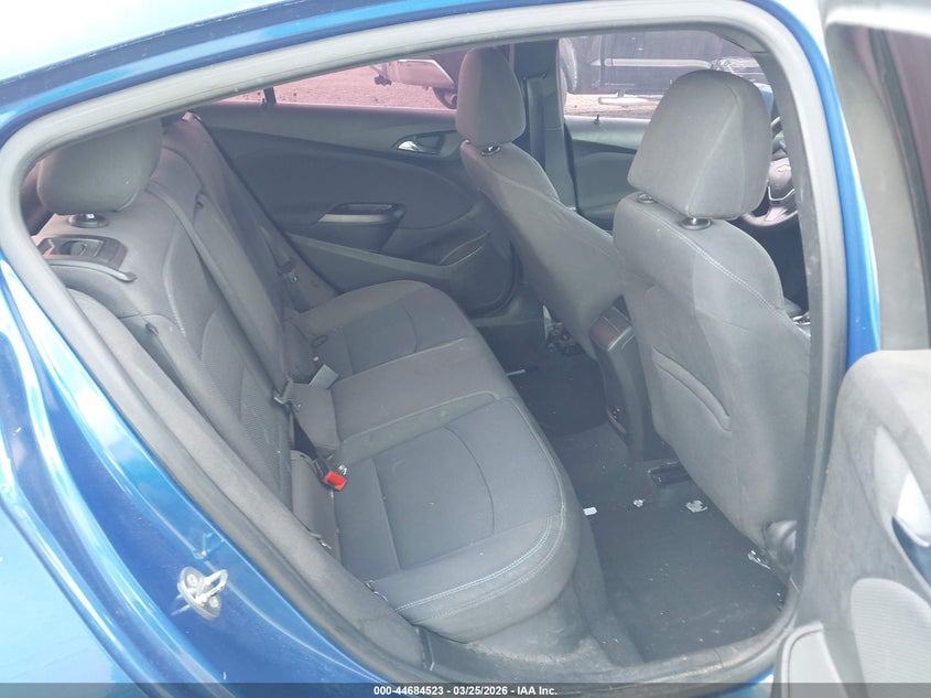 2018 Chevrolet Cruze Lt Auto VIN: 1G1BE5SM9J7126317 Lot: 44684523