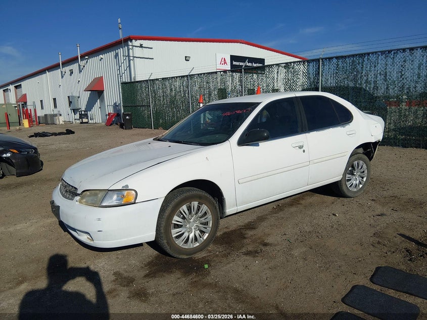 1999 Nissan Altima Gle/Gxe/Se/Se-L/Xe