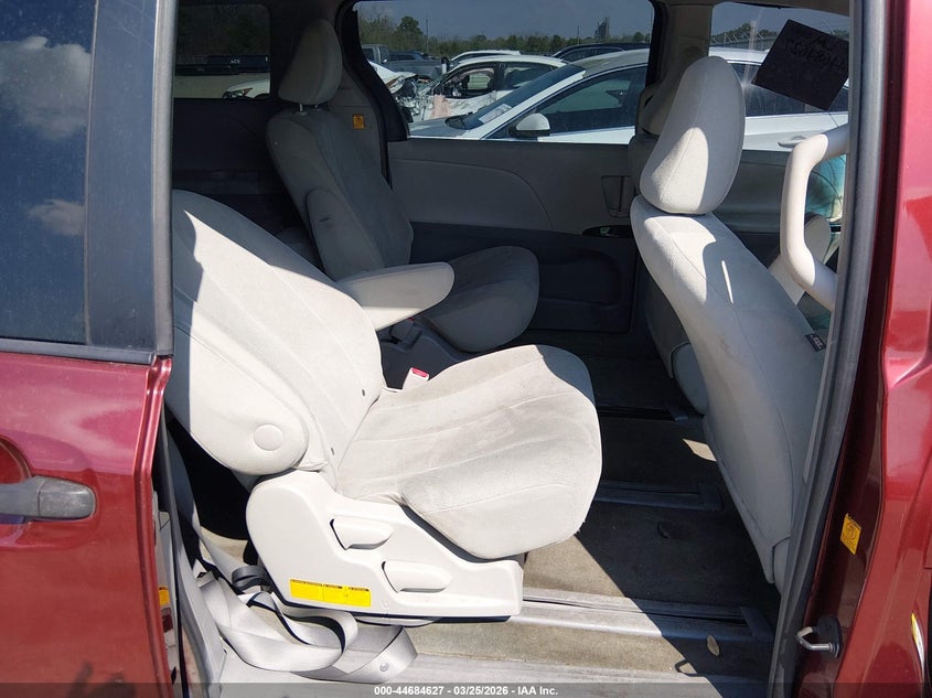 2012 Toyota Sienna 2.7 Base 7 Passenger red Lot 111044684627 Vin 5TDKA3DC6CS010660