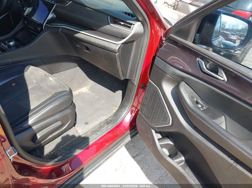 2021 Jeep Grand Cherokee L Altitude 4X4