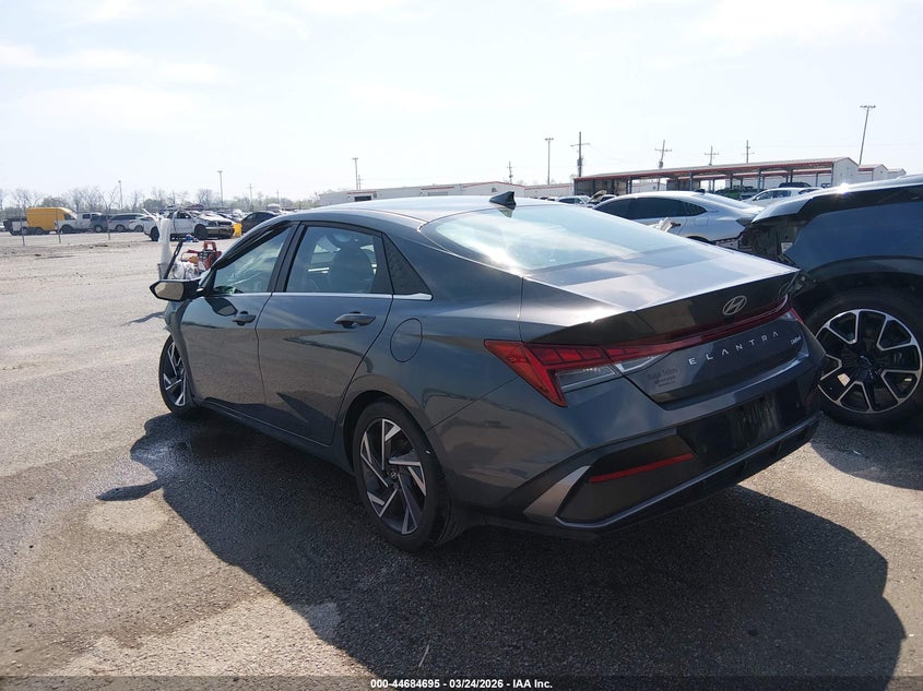 2024 Hyundai Elantra Limited