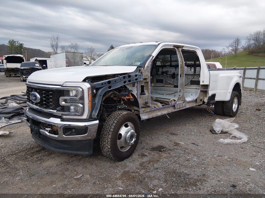 2023 Ford F-350 Lariat