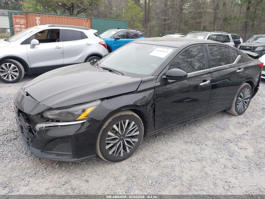 2023 Nissan Altima Sv Fwd