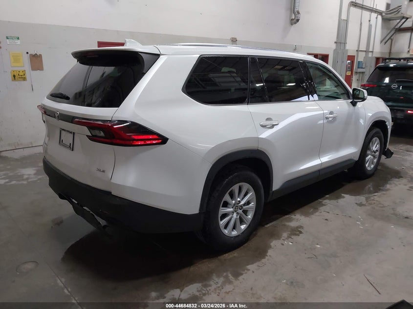 2025 Toyota Grand Highlander Hybrid Xle