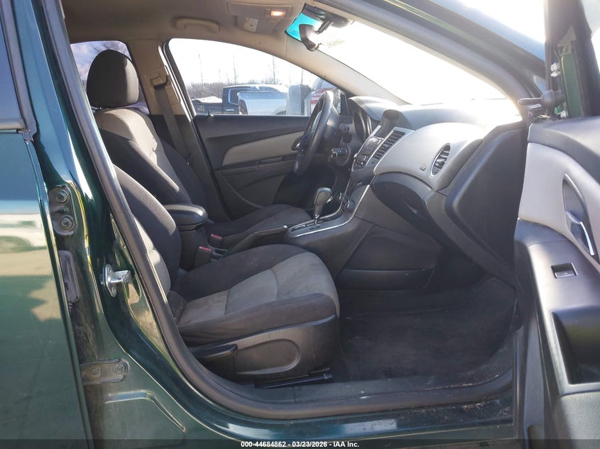 2014 Chevrolet Cruze Ls Auto