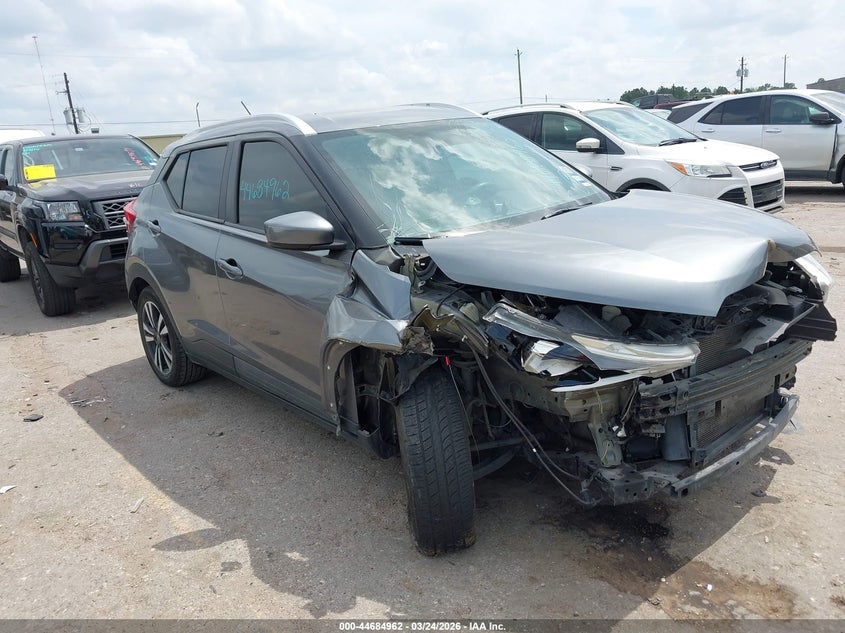 2019 Nissan Kicks Sv