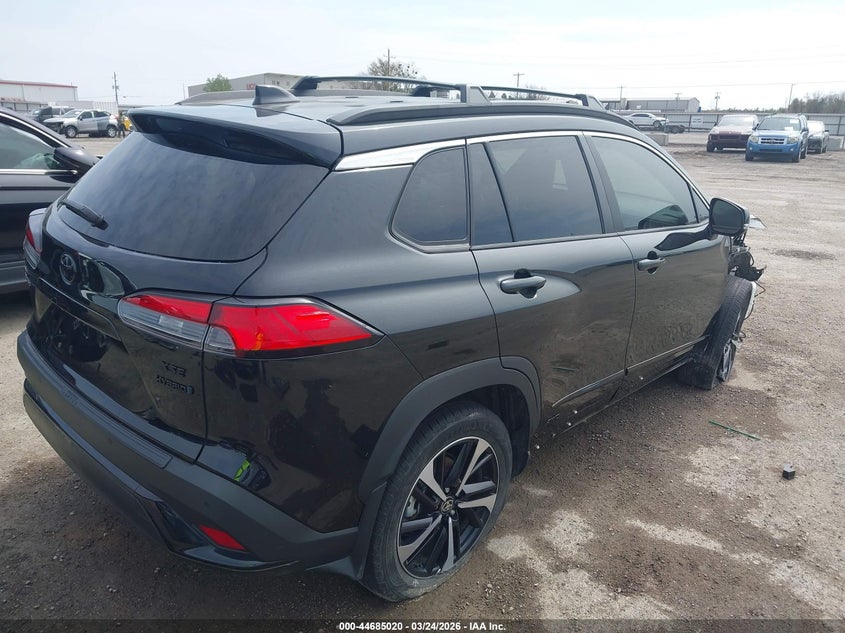 2024 Toyota Corolla Cross Hybrid Xse