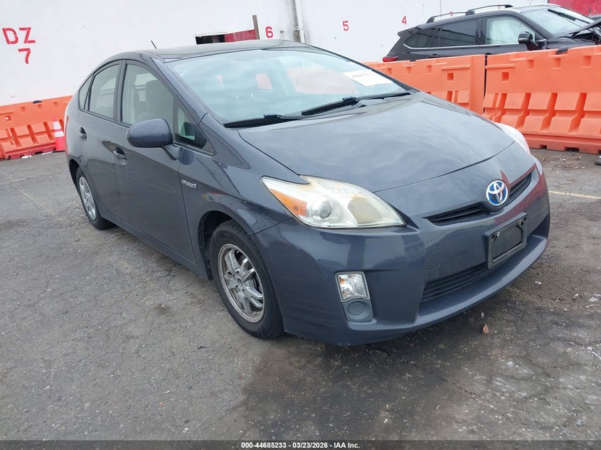 2011 Toyota Prius Two