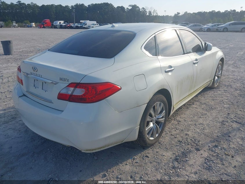 2012 INFINITI M37X auction photo 4